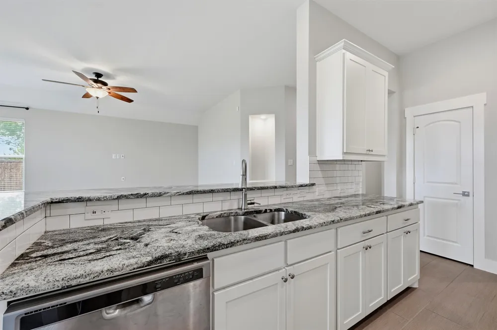 122 Alma Lane Whitewright, TX 75491