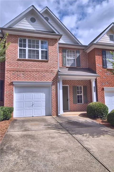 3833 Pleasant Oaks Drive