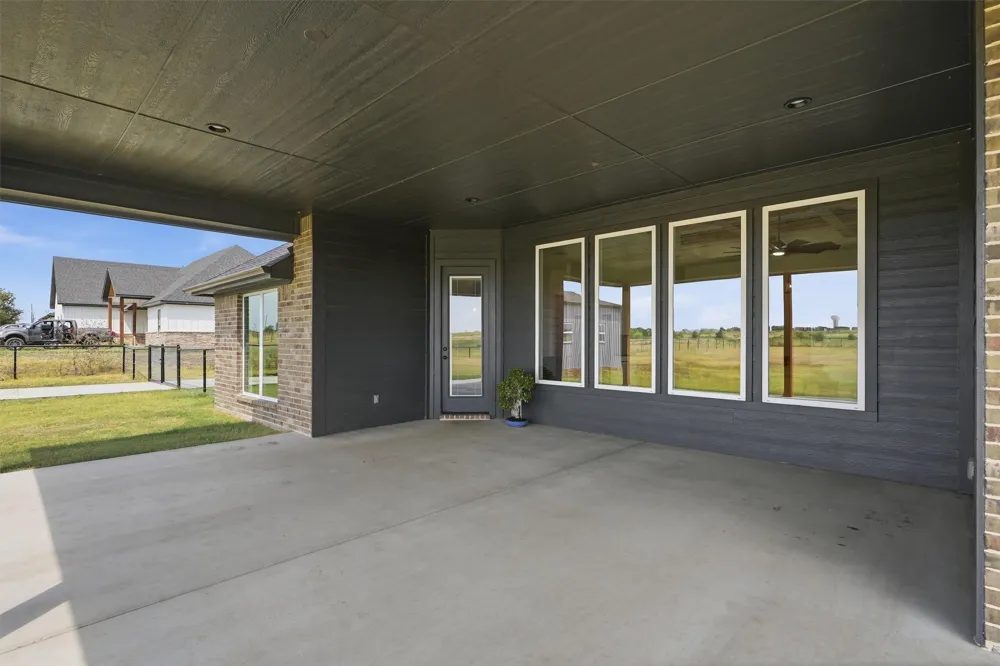 6941 Eagle Creek Drive Godley, TX 76044