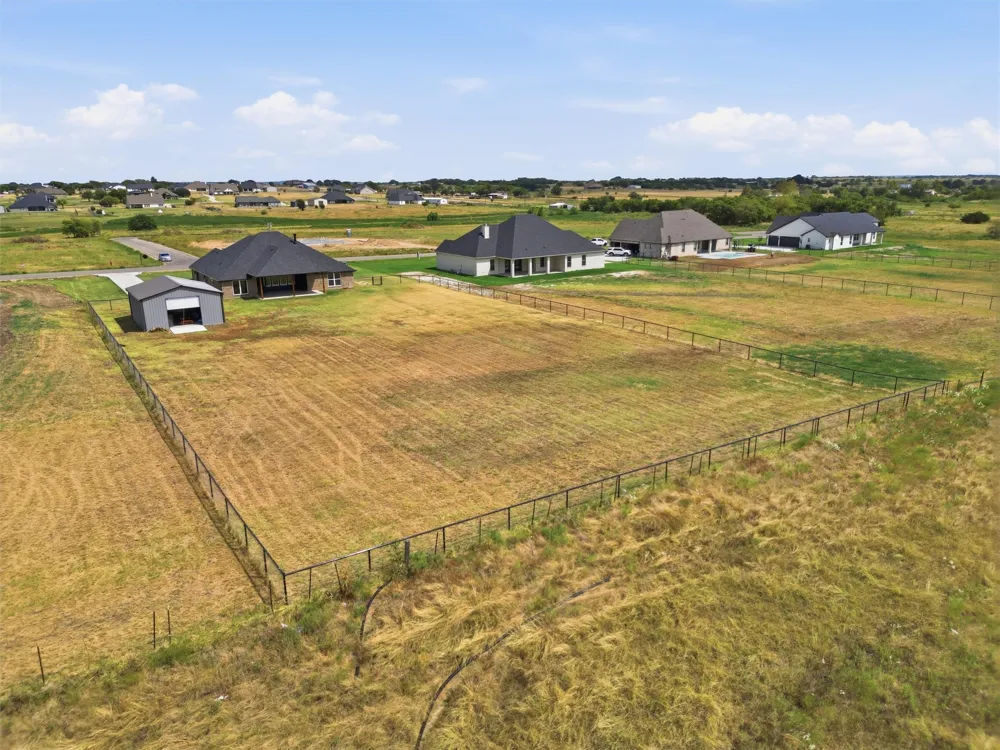 6941 Eagle Creek Drive Godley, TX 76044