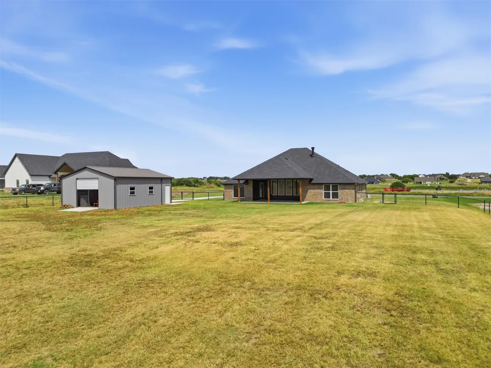 6941 Eagle Creek Drive Godley, TX 76044