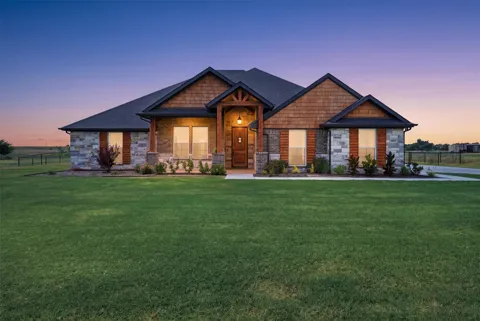 6941 Eagle Creek Drive