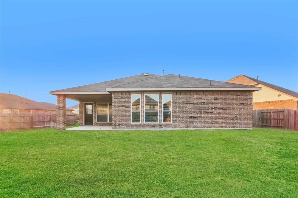 29651 Clover Shore Drive Spring, TX 77386