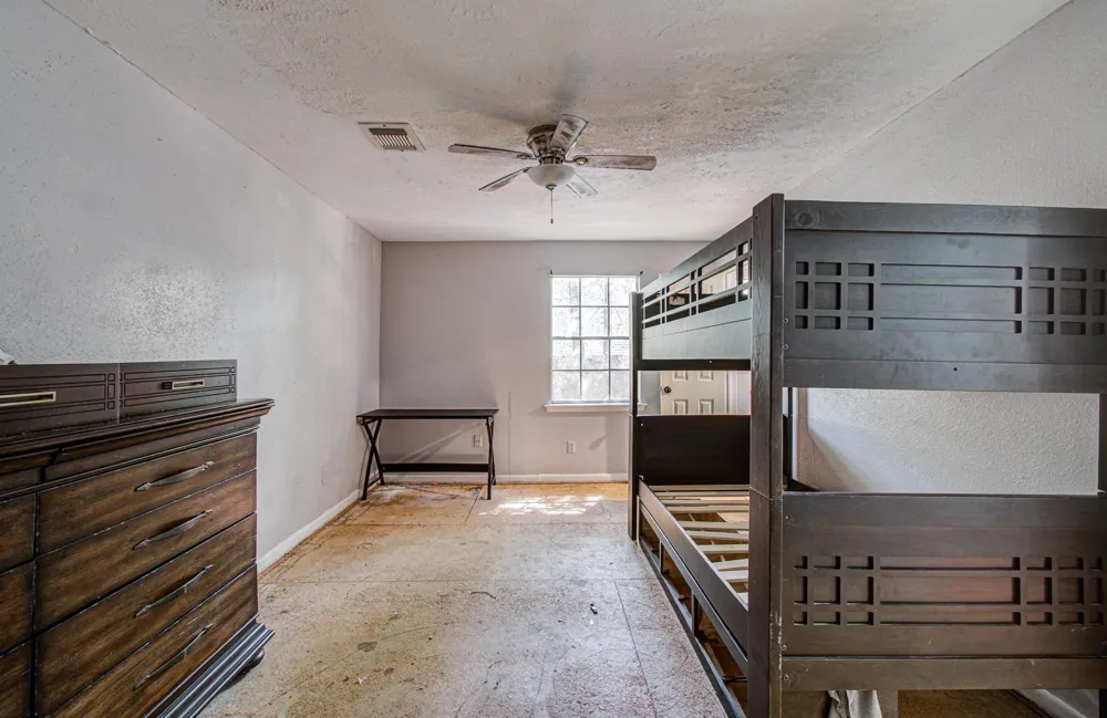 20593 Highway 105 Cleveland, TX 77328