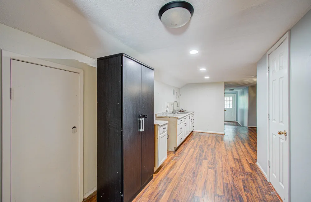 20593 Highway 105 Cleveland, TX 77328