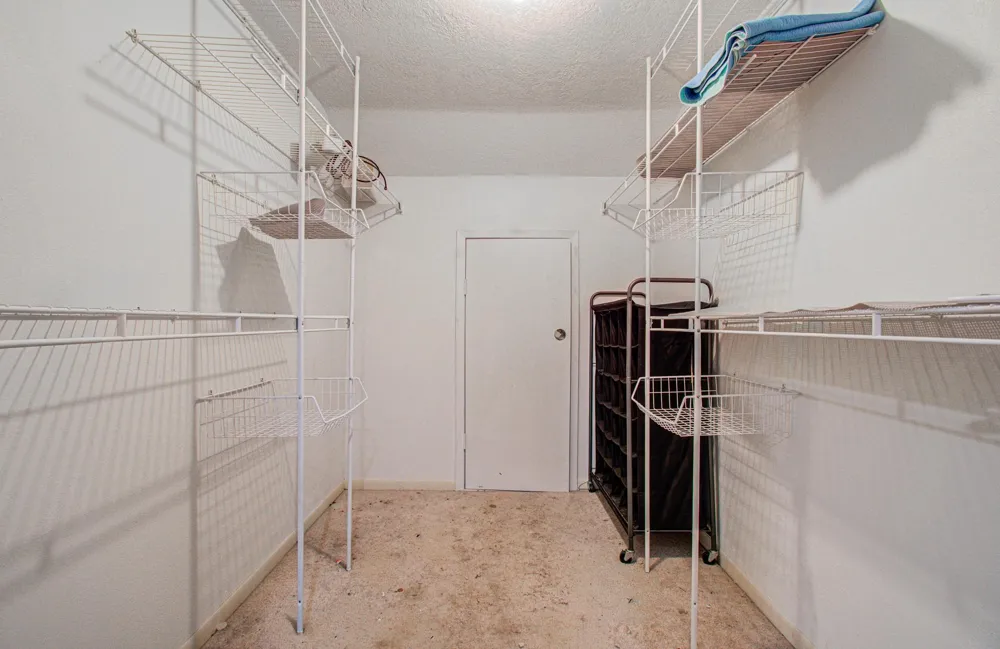 20593 Highway 105 Cleveland, TX 77328