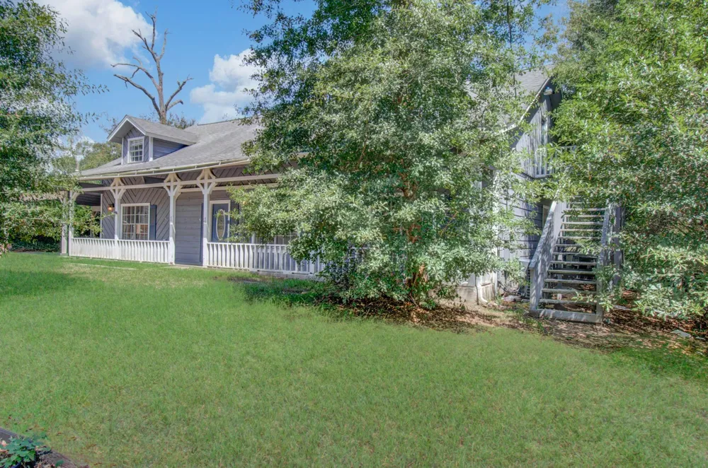 20593 Highway 105 Cleveland, TX 77328