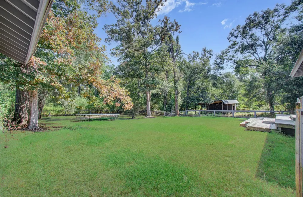 20593 Highway 105 Cleveland, TX 77328