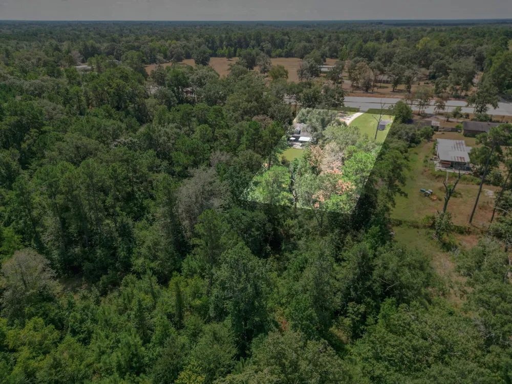 20593 Highway 105 Cleveland, TX 77328