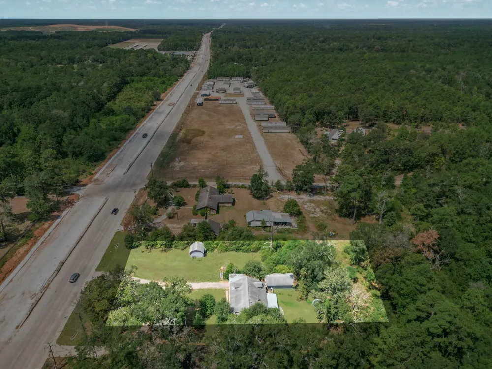20593 Highway 105 Cleveland, TX 77328