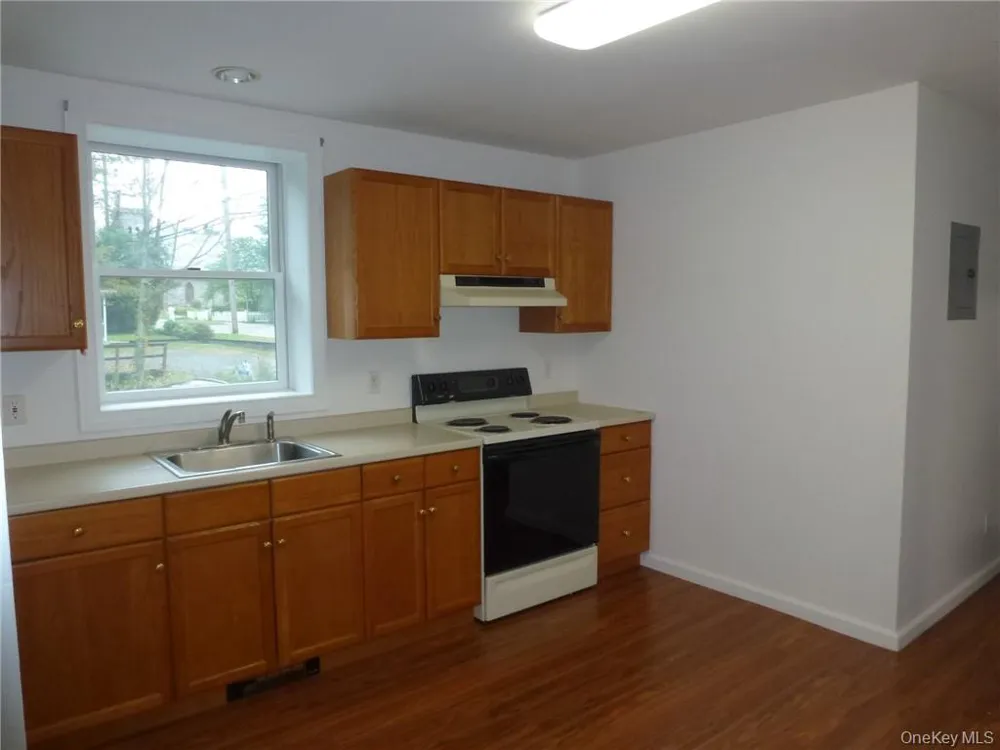 1217 E Main Shrub Oak, NY 10588