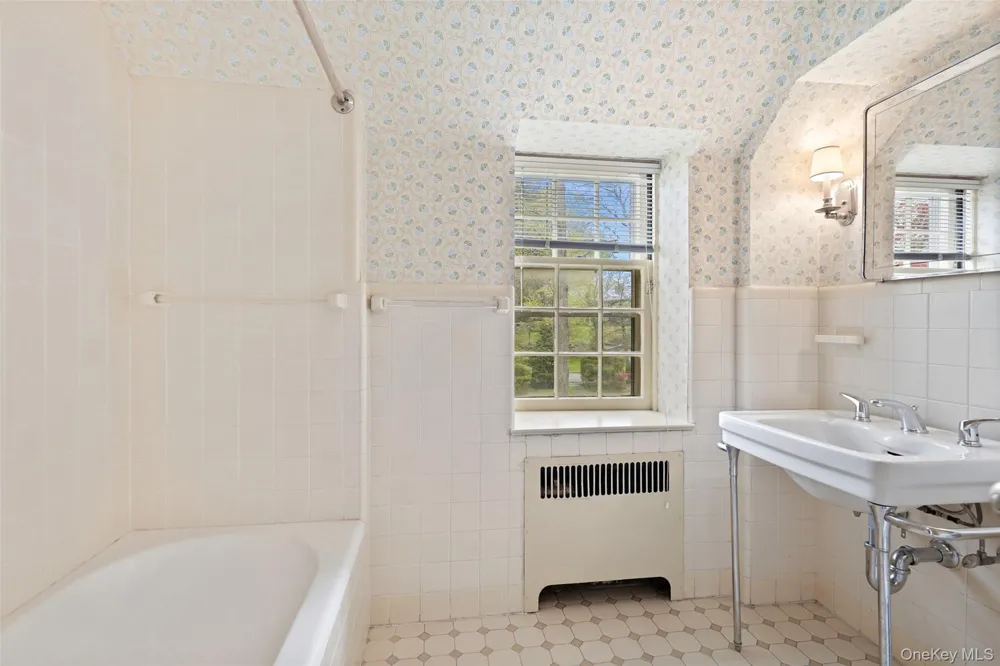 101 Woodlands Road Harrison, NY 10528