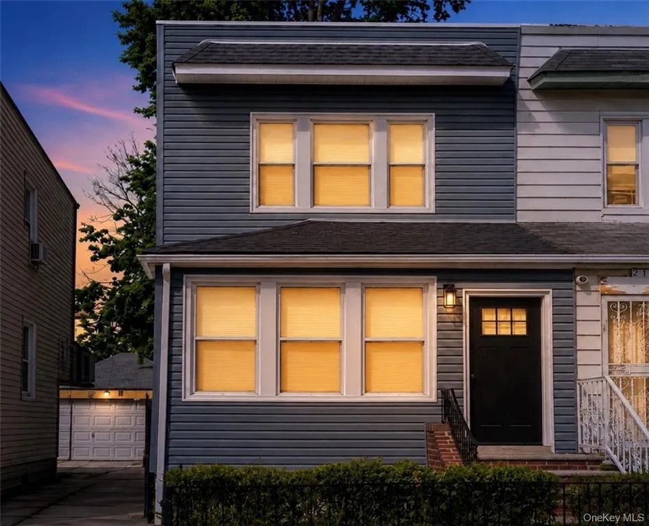 214 E 38th Street Brooklyn, NY 11203