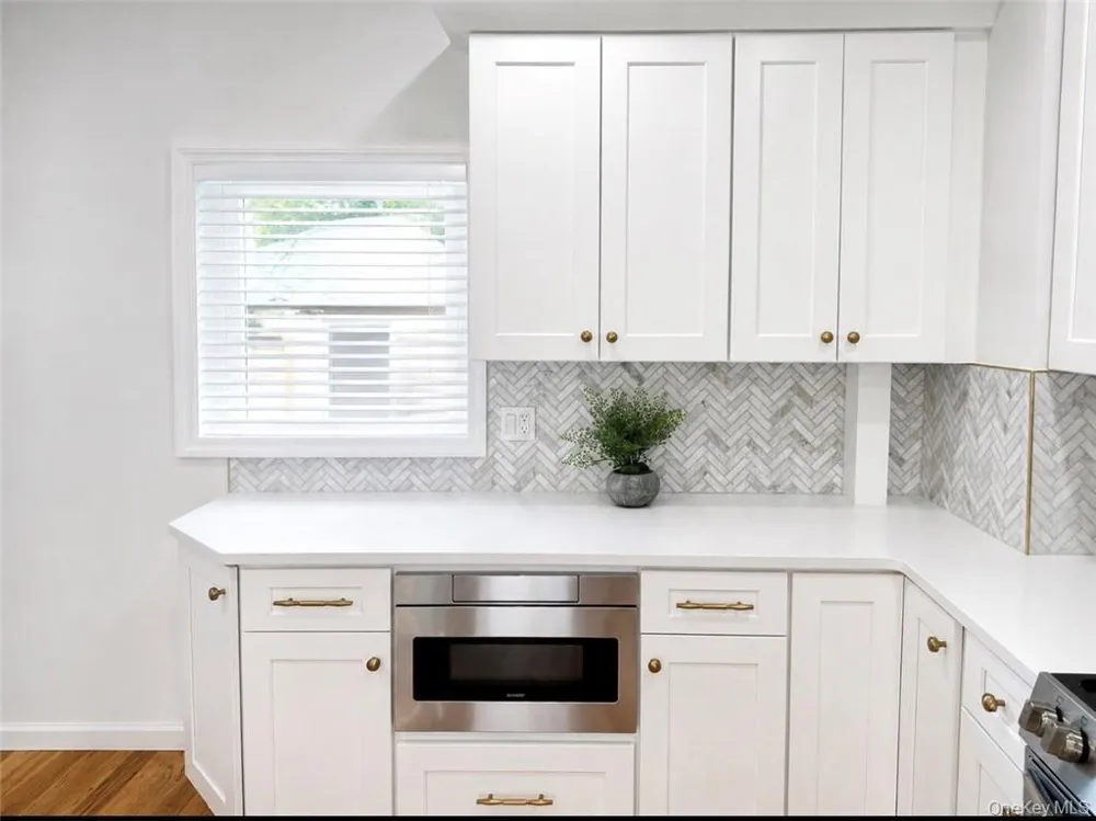 214 E 38th Street Brooklyn, NY 11203