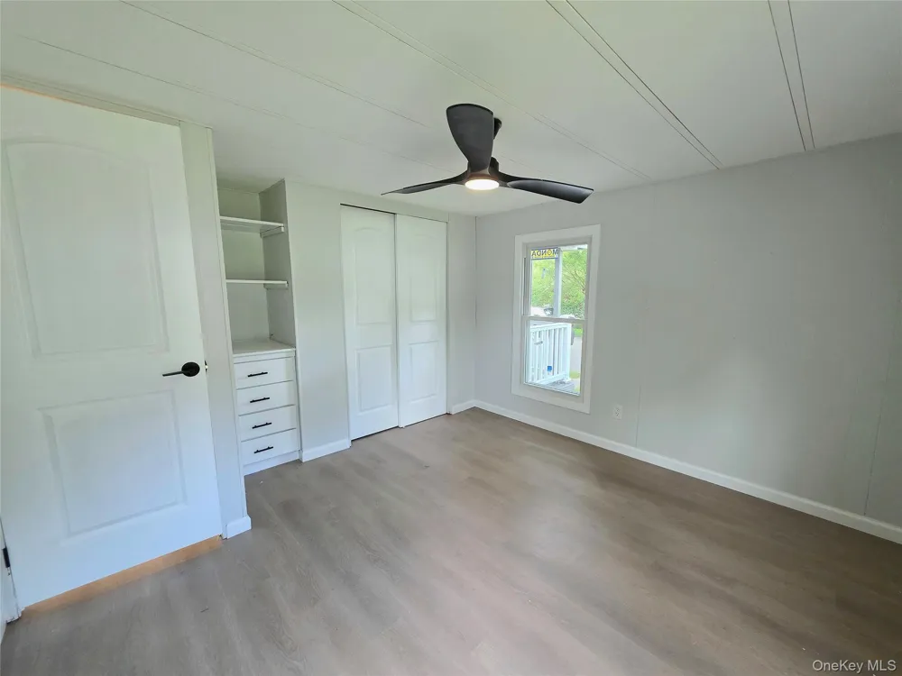525 Riverleigh Avenue #221 Riverhead, NY 11901