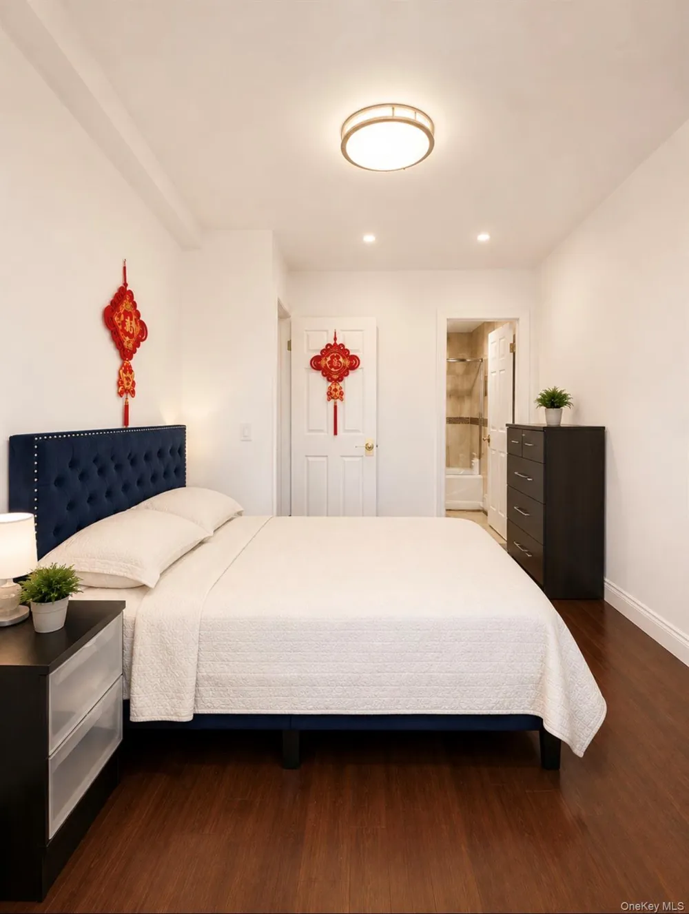 4105 College Point Boulevard #2D Flushing, NY 11355