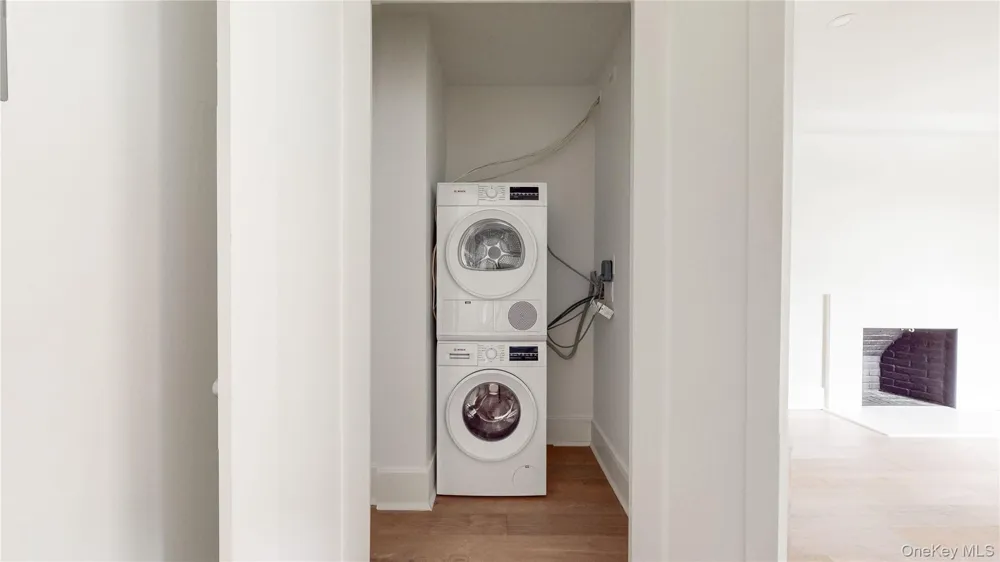 14809 Northern Boulevard #5M Flushing, NY 11354