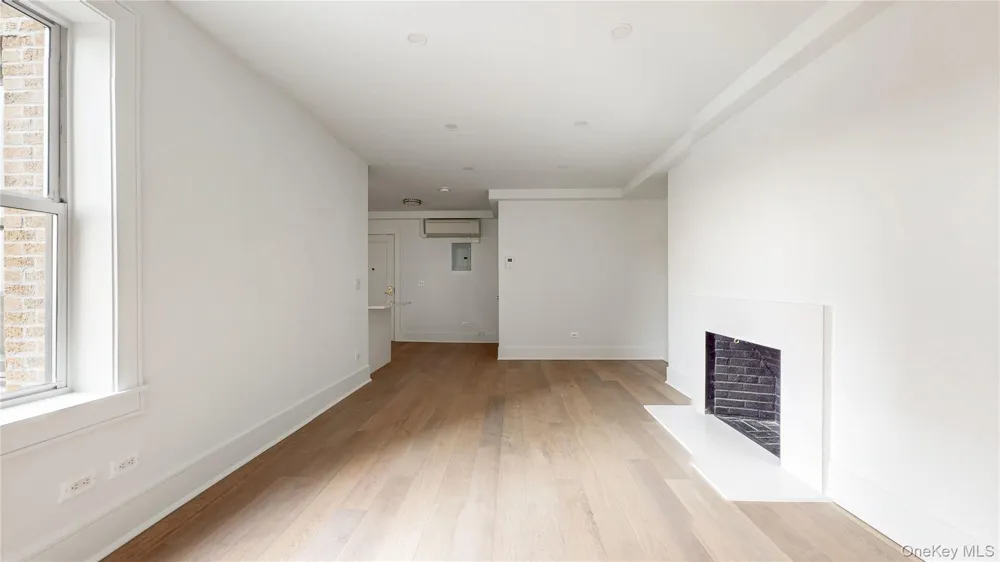 14809 Northern Boulevard #5M Flushing, NY 11354