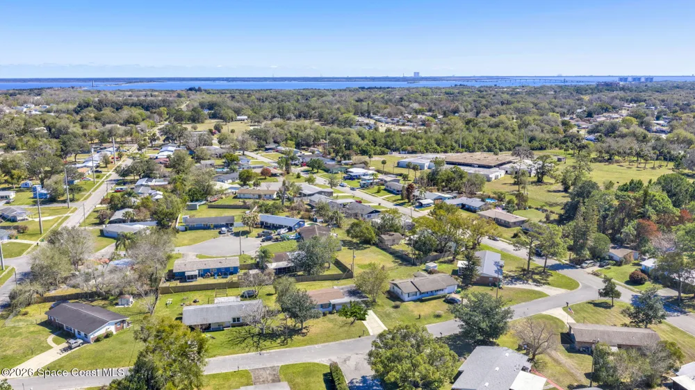 1725 Bryn Mawr Drive Titusville, FL 32796