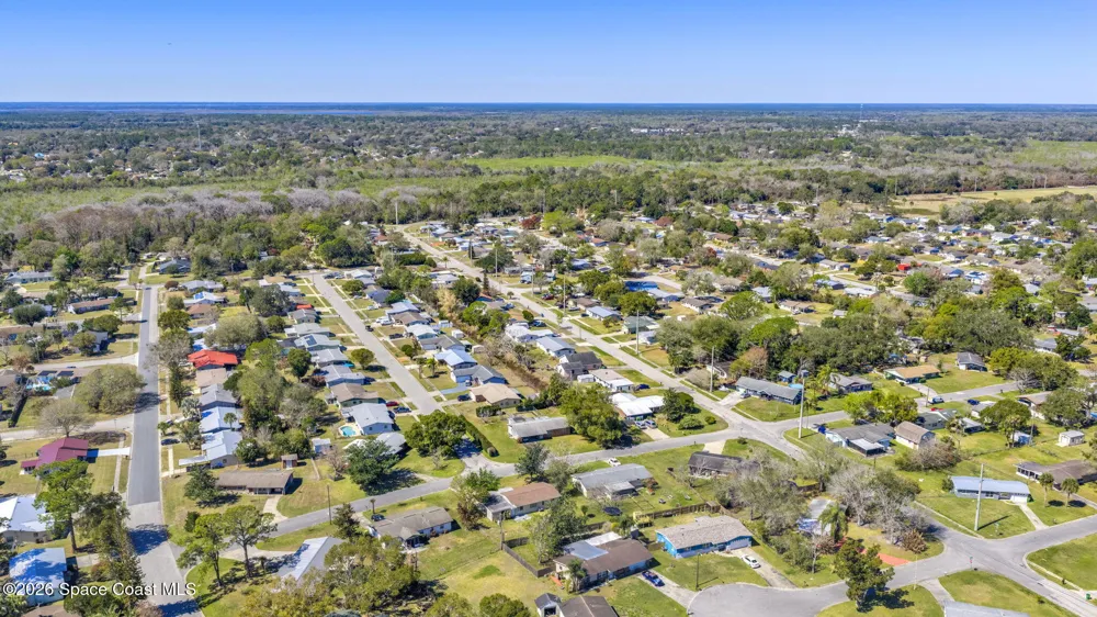 1725 Bryn Mawr Drive Titusville, FL 32796