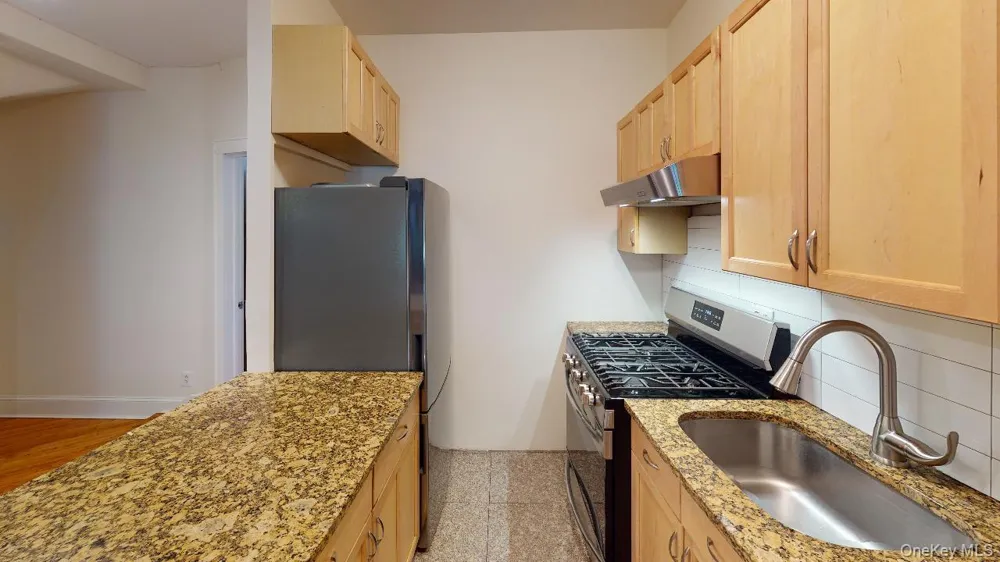 382 Burns Street #1 Forest Hills, NY 11375