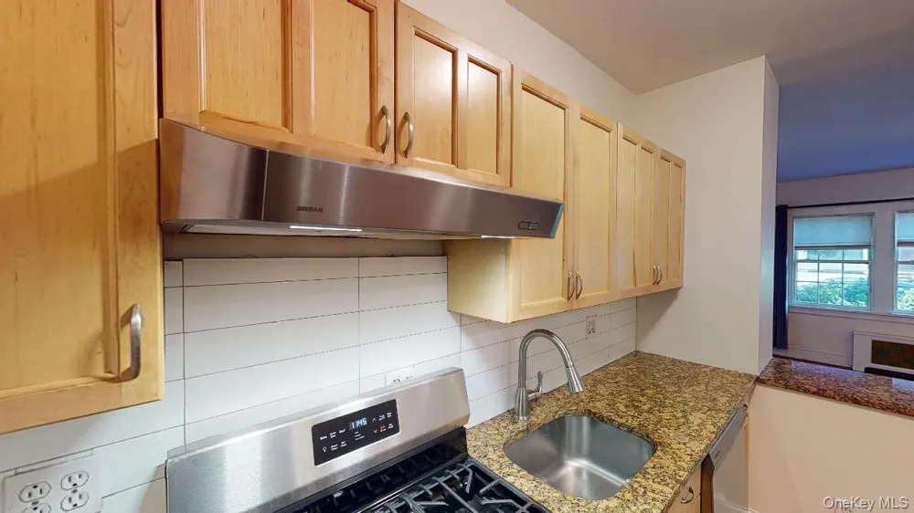 382 Burns Street #1 Forest Hills, NY 11375