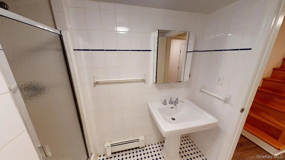 382 Burns Street #1 Forest Hills, NY 11375
