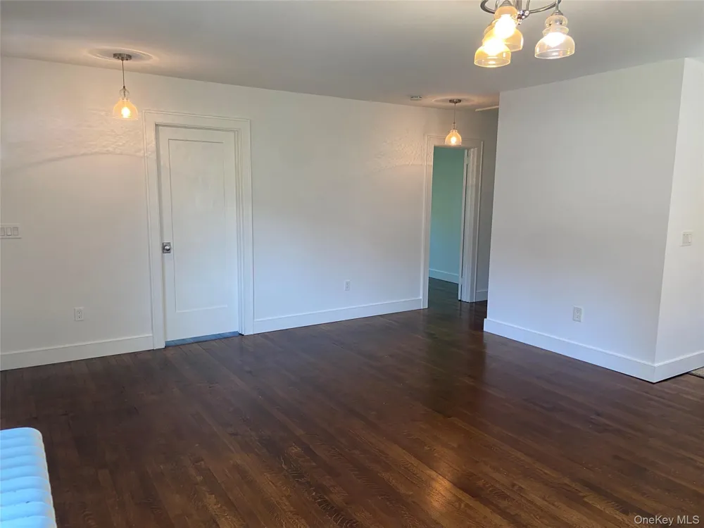 424 Sweezy Avenue Riverhead, NY 11901