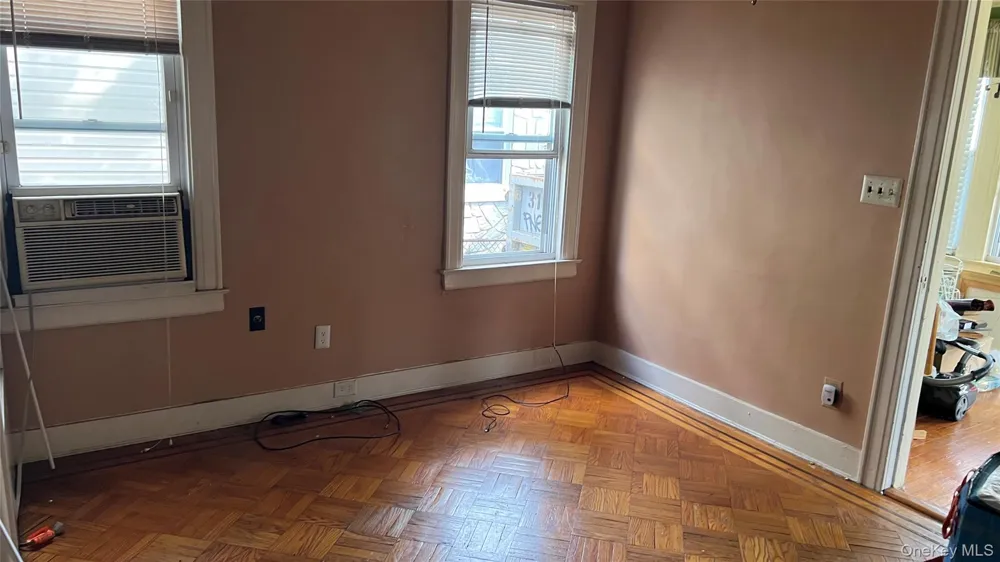 20953 111th Avenue Queens Village, NY 11429