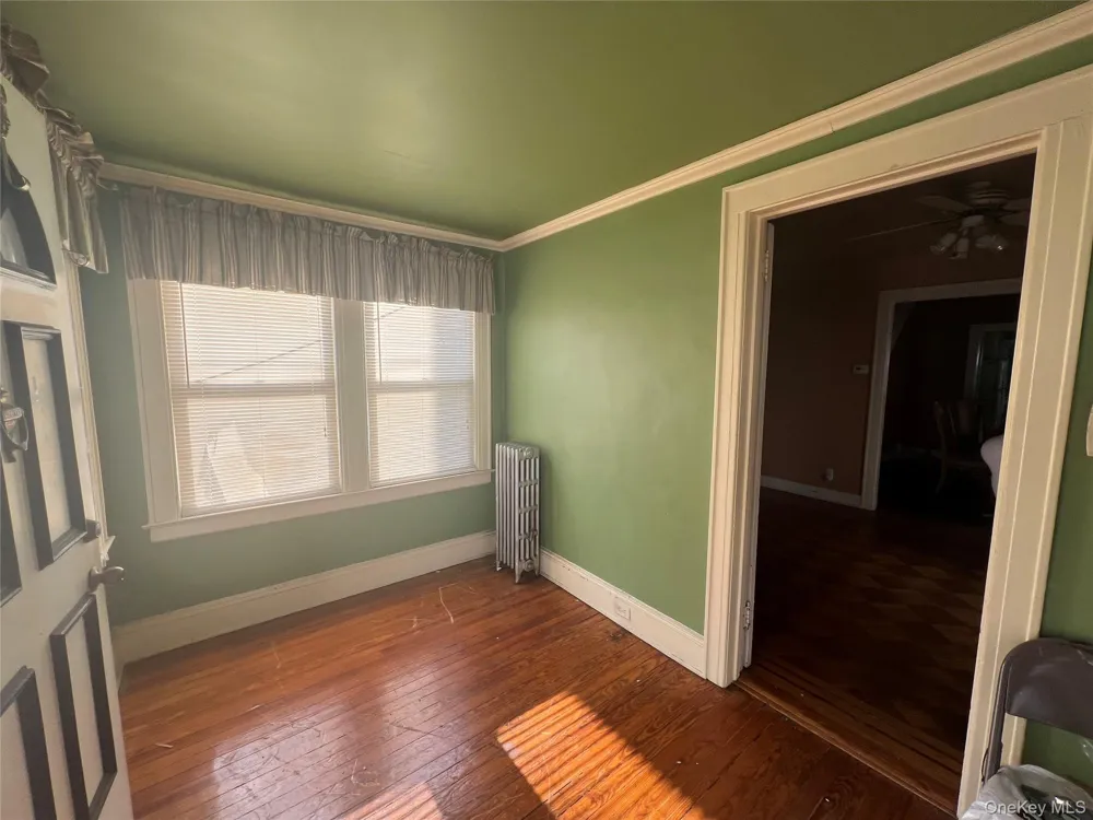20953 111th Avenue Queens Village, NY 11429
