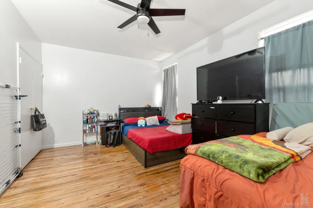 426 54th Street Brooklyn, NY 11220