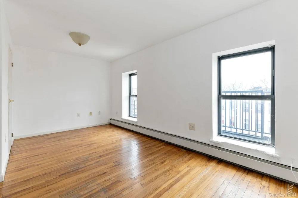 426 54th Street Brooklyn, NY 11220