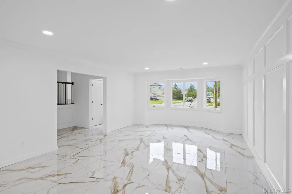 2819 Bay Drive Merrick, NY 11566