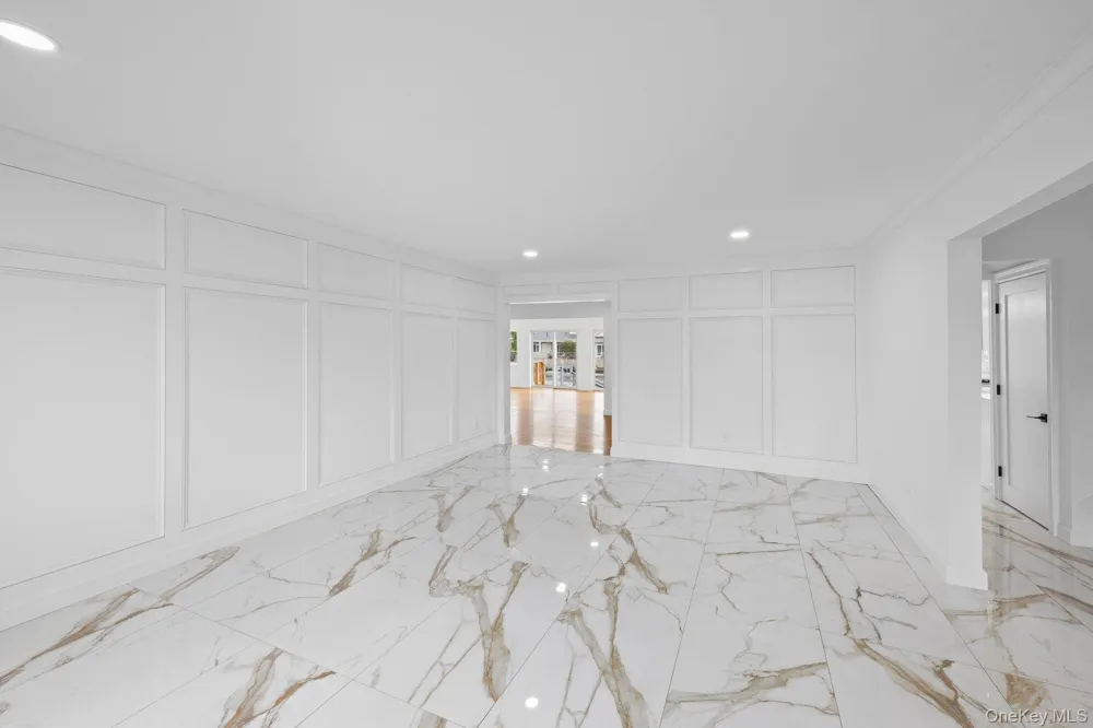 2819 Bay Drive Merrick, NY 11566