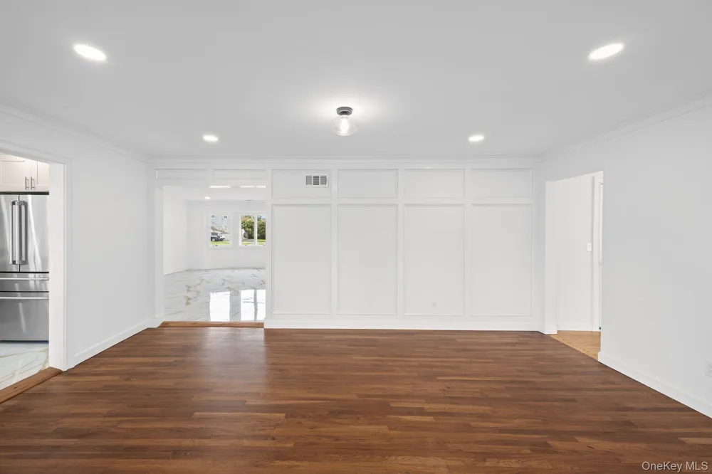 2819 Bay Drive Merrick, NY 11566