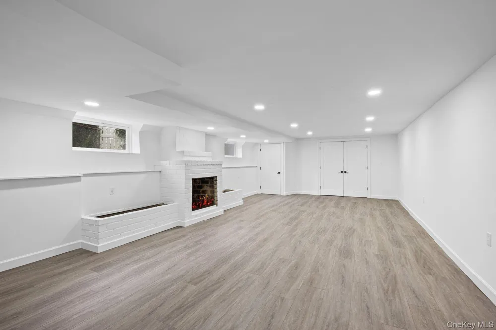 2819 Bay Drive Merrick, NY 11566