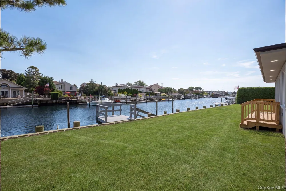 2819 Bay Drive Merrick, NY 11566