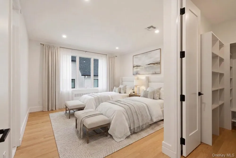 20 Singer Avenue #201 Spring Valley, NY 10977