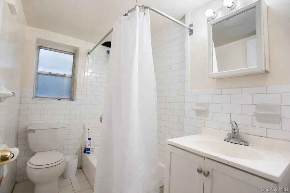 325 Shore Road #C Long Beach, NY 11561