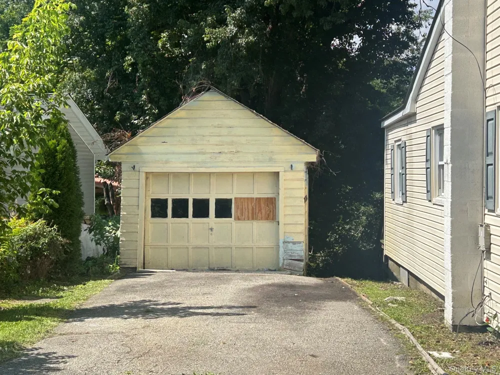 162 Osborne Hill Road Fishkill, NY 12524