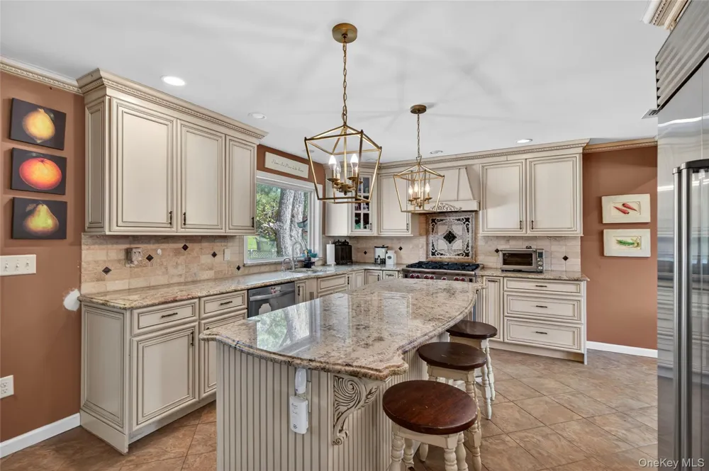27 High Hill Avenue Warwick, NY 10990