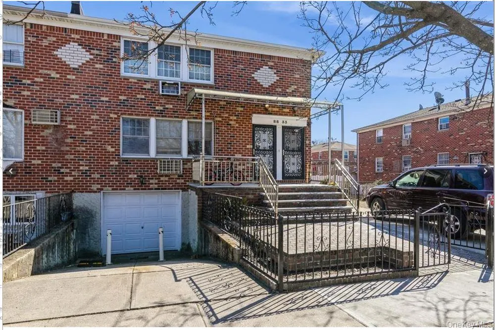 8833 Ransom Street Queens Village, NY 11427