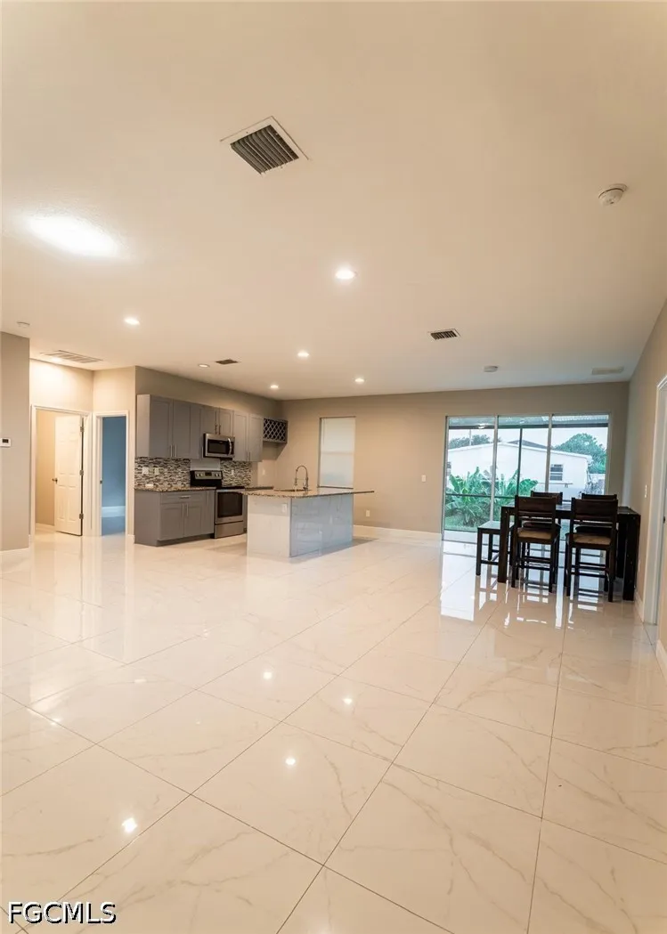 5th Street SW Lehigh Acres, FL 33976