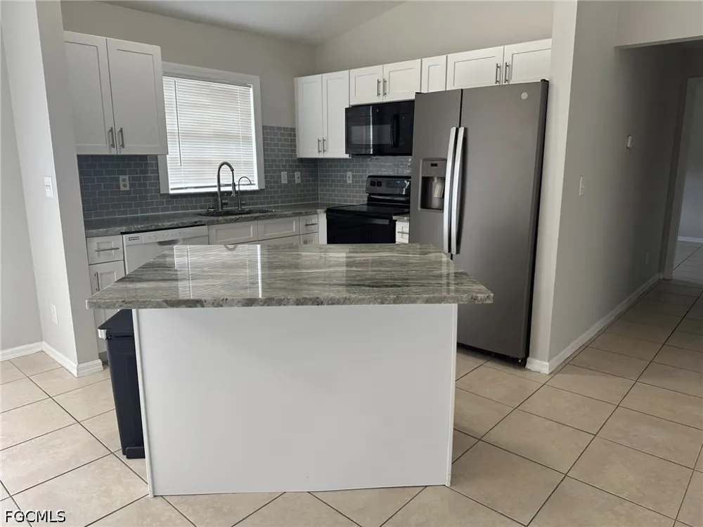 NW 7th Place Cape Coral, FL 33993