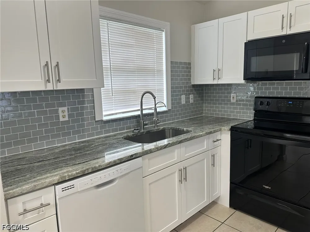 NW 7th Place Cape Coral, FL 33993