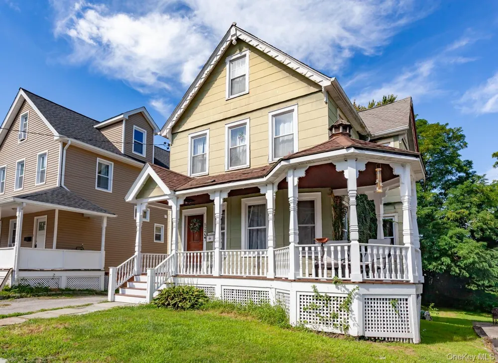 524 Simpson Place Peekskill, NY 10566