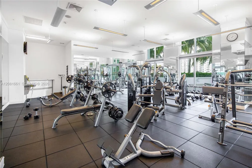 90 SW 3rd St #3110 Miami, FL 33130
