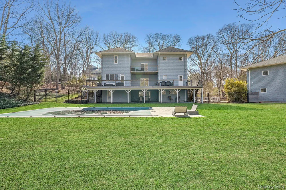 4 Bayview Avenue Shelter Island Heights, NY 11965