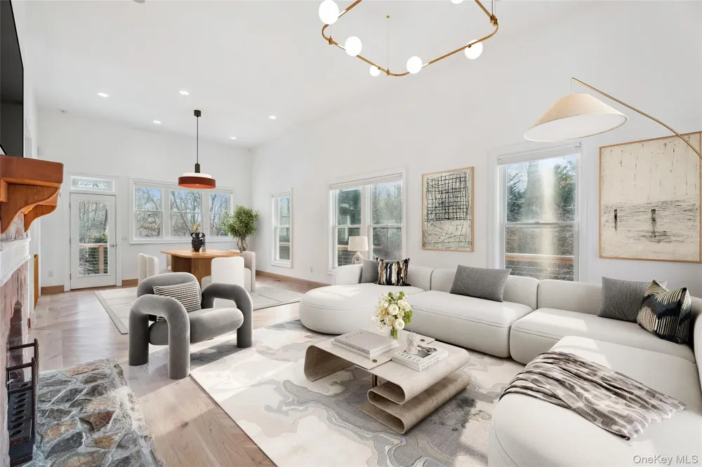 4 Bayview Avenue Shelter Island Heights, NY 11965