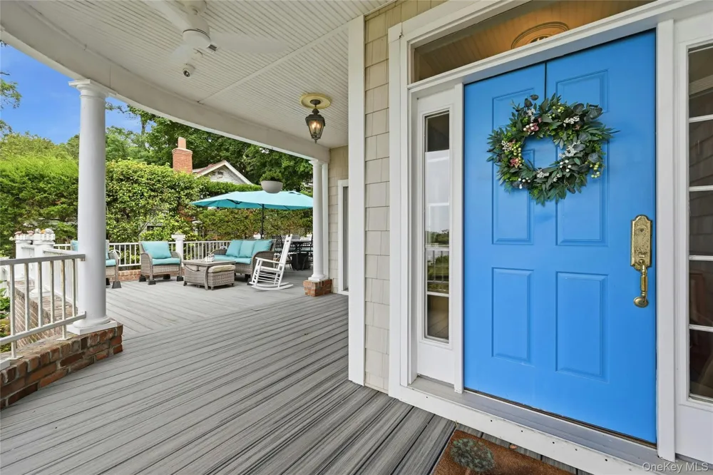 47 Shore Road Stony Brook, NY 11790